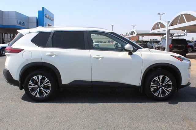 Used 2023 Nissan Rogue SV w/ SV Premium B Package AWD/4WD image 2