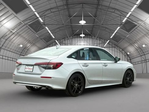 Used 2025 Honda Civic Sport image 7