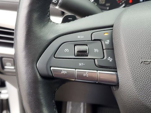 Certified 2021 Cadillac XT4 Premium Luxury w/ Cold Weather Package AWD/4WD image 11