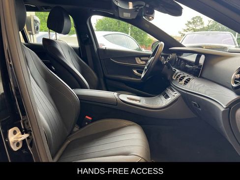 Used 2023 Mercedes-Benz E 450 4MATIC All-Terrain Wagon w/ Premium Package image 9