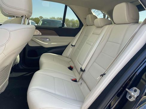 Certified 2025 Mercedes-Benz GLE 350 4MATIC image 12