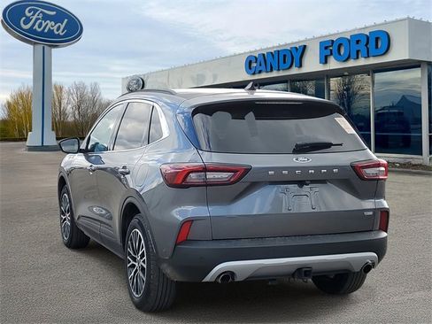 Used 2023 Ford Escape SE w/ PHEV Premium Package image 3
