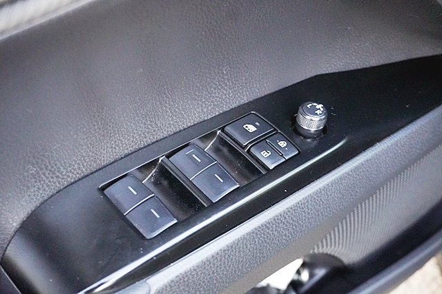 Used 2026 Toyota Camry SE w/ Convenience Package FWD image 32
