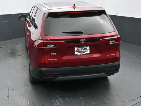 Used 2026 Toyota Grand Highlander Limited image 31