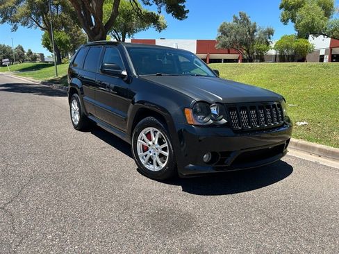 Used 2009 Jeep Grand Cherokee SRT8 w/ SRT Option Group I AWD/4WD image 8