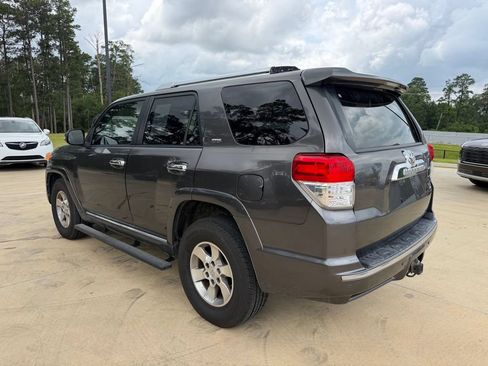 Used 2013 Toyota 4Runner SR5 RWD image 3