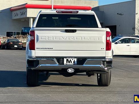 Used 2025 Chevrolet Silverado 1500 LT image 5