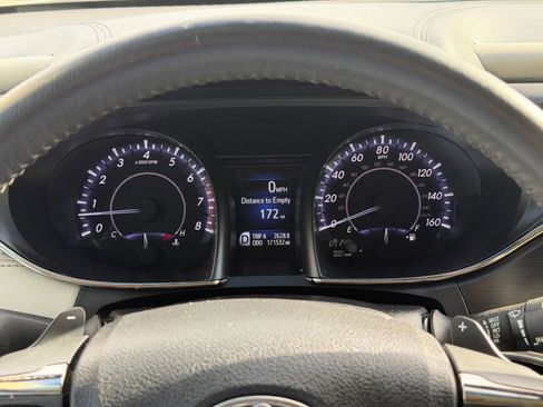 Used 2015 Toyota Avalon XLE FWD image 30