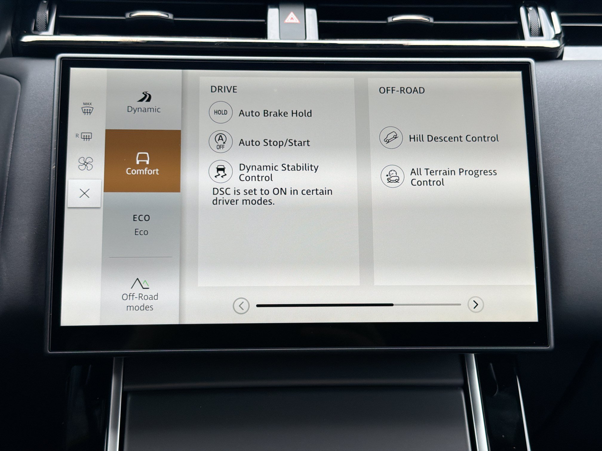 New 2026 Land Rover Range Rover Velar S AWD/4WD image 29