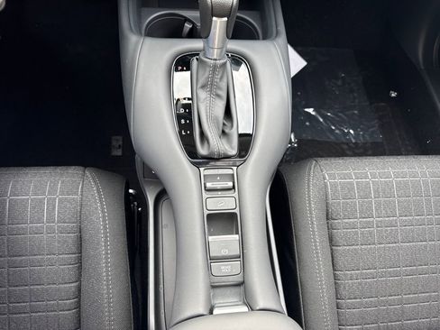 New 2026 Honda HR-V LX image 19