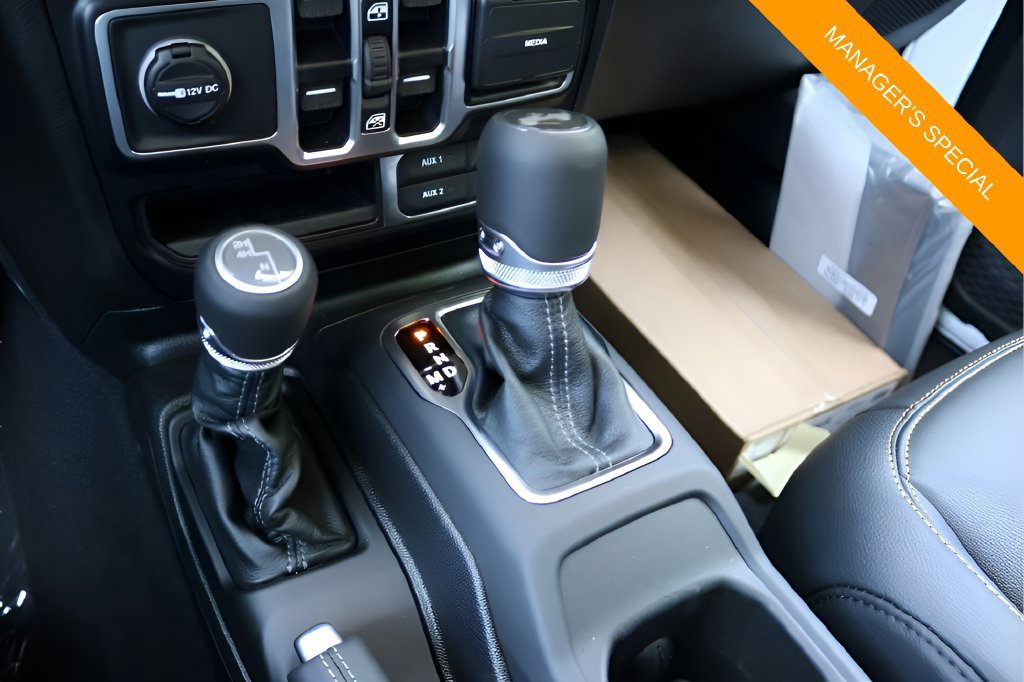 New 2026 Jeep Wrangler Unlimited Sahara AWD/4WD image 24