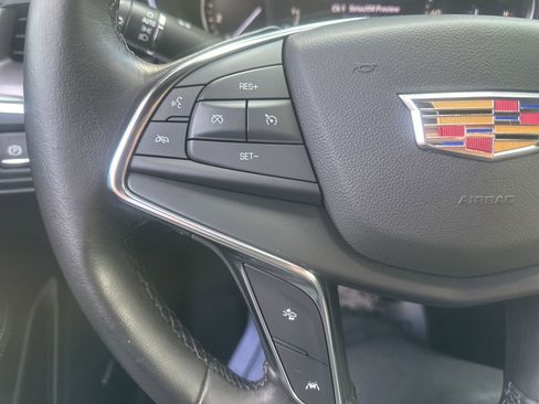 Used 2021 Cadillac XT5 Luxury FWD image 28