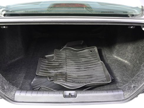 Used 2019 Honda Civic EX image 18