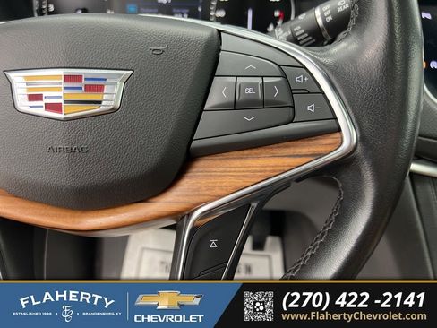 Used 2020 Cadillac XT5 Premium Luxury w/ LPO, Floor Liner Package image 28