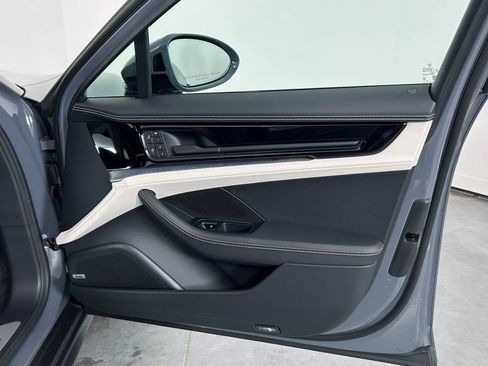 New 2026 Porsche Panamera 4 AWD/4WD image 24