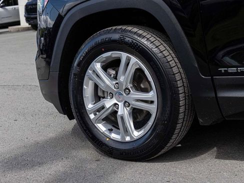 Used 2022 GMC Terrain SLE w/ Driver Convenience Package AWD/4WD image 7