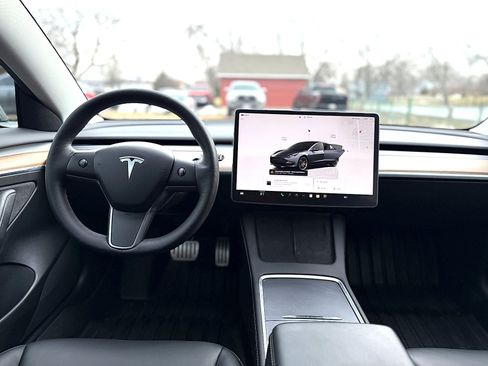 Used 2022 Tesla Model 3 Performance image 28