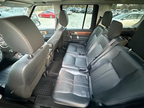 Used 2016 Land Rover LR4 HSE Silver Edition image 16