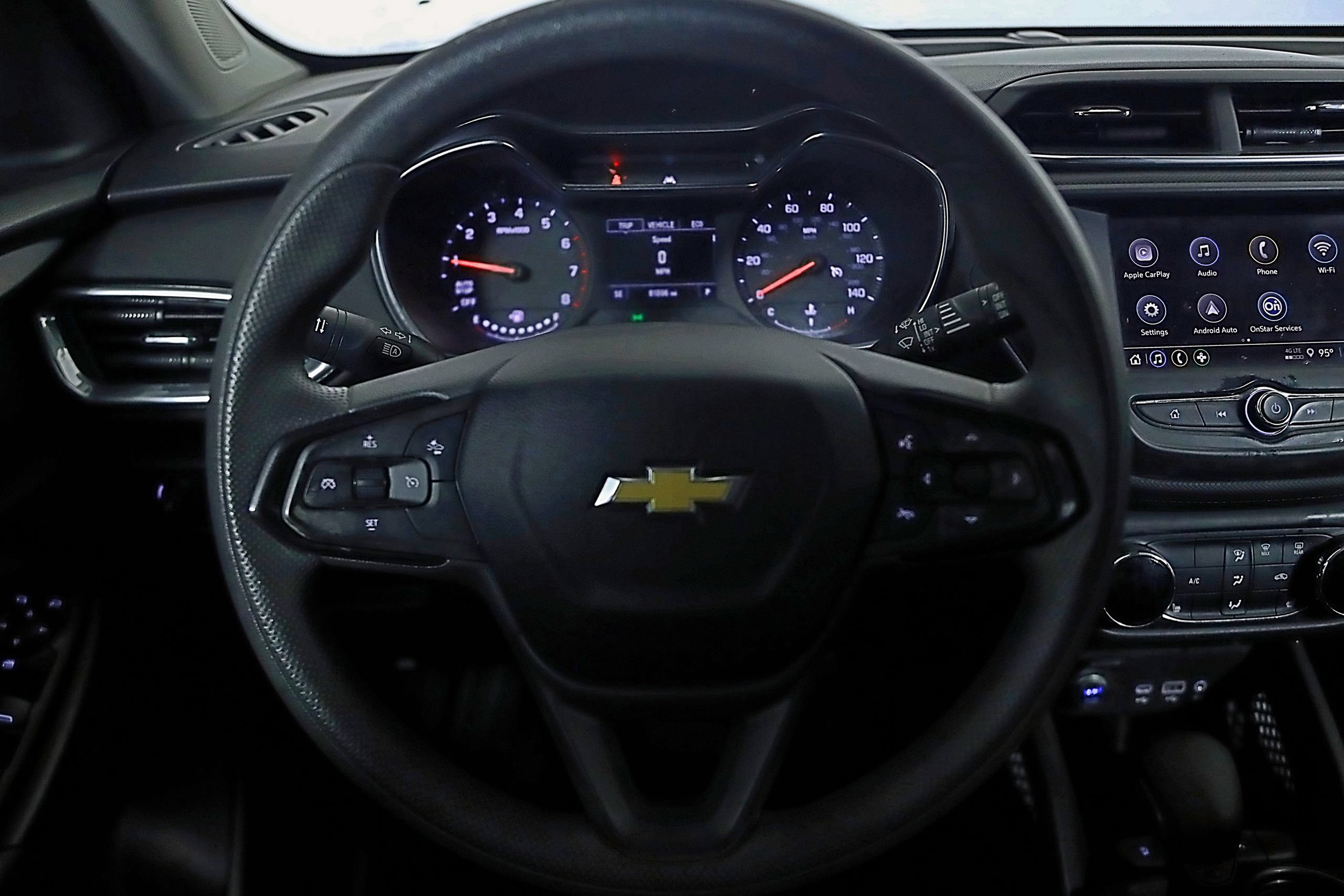 Used 2021 Chevrolet TrailBlazer LT w/ Driver Confidence Package FWD image 21