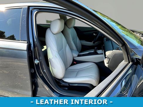 Used 2024 Honda Accord EX image 28