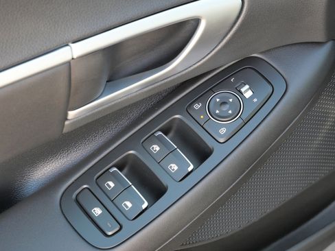 Certified 2025 Hyundai Sonata SEL image 19