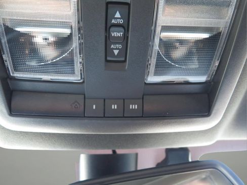 Used 2023 Dodge Challenger R/T Scat Pack RWD image 21