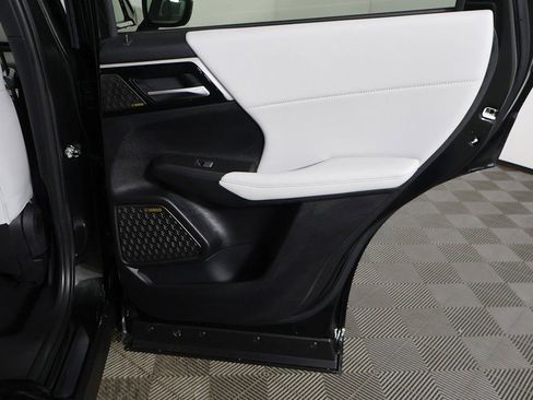 New 2026 Mitsubishi Outlander SE AWD/4WD image 29