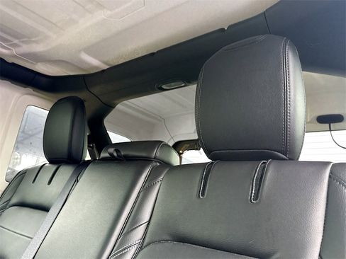 Used 2022 Jeep Wrangler Unlimited Sahara w/ Cold Weather Group image 29