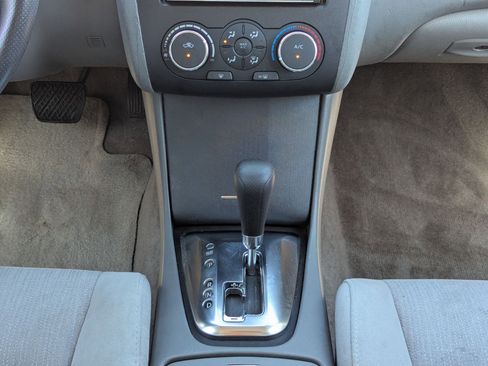 Used 2011 Nissan Altima 2.5 image 18