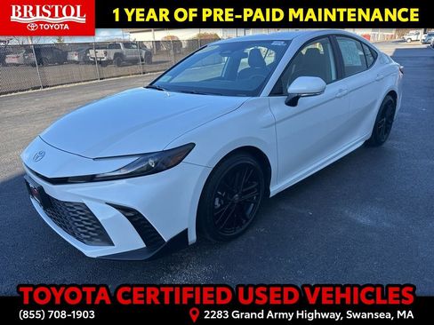 Certified 2025 Toyota Camry SE image 2