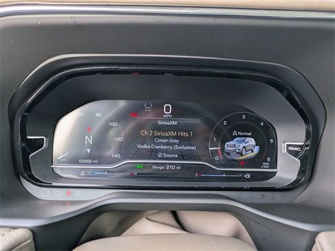 Used 2023 GMC Yukon XL Denali image 35