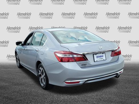 Used 2016 Honda Accord LX image 5