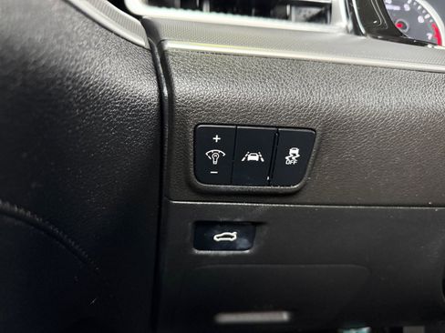 Used 2023 Kia K5 GT-Line FWD image 18