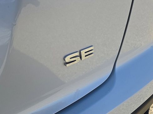 Used 2025 Mitsubishi Eclipse Cross SE image 14