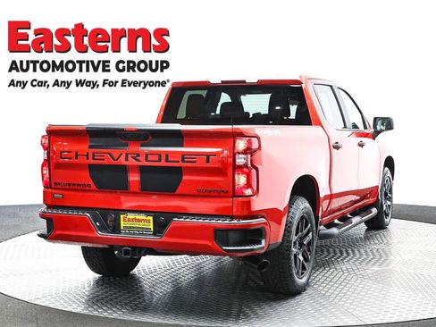 Used 2023 Chevrolet Silverado 1500 Custom w/ Rally Edition AWD/4WD image 5
