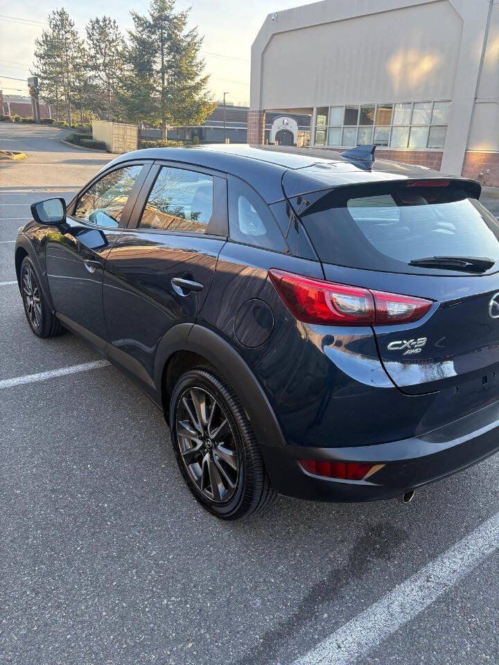 Used 2017 MAZDA CX-3 Touring AWD/4WD image 2