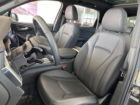 Used 2025 Audi Q7 3.0T Premium Plus image 15