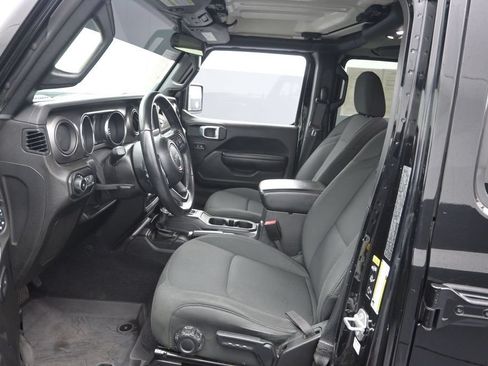 Used 2021 Jeep Wrangler Unlimited Sport AWD/4WD image 10