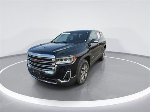 Used 2023 GMC Acadia SLE image 4