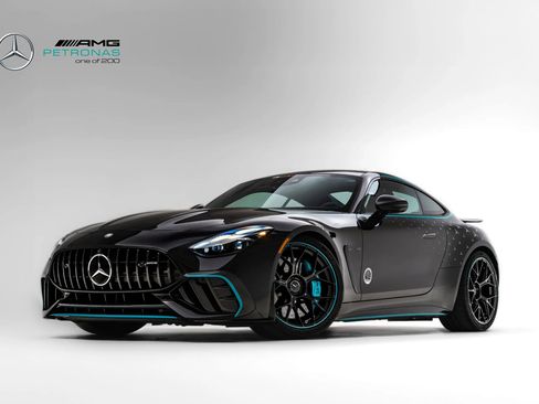 Used 2025 Mercedes-Benz AMG GT 63 image 1