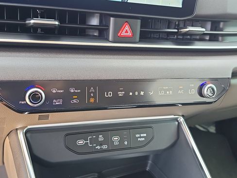New 2026 Kia Carnival SX FWD image 25
