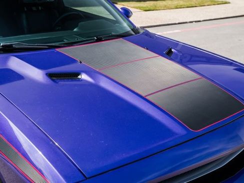 Used 2013 Dodge Challenger R/T image 22