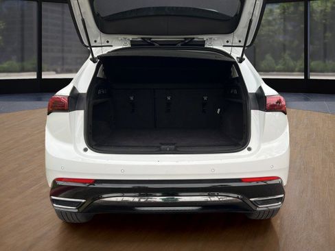 Used 2025 Buick Envision Sport Touring image 17