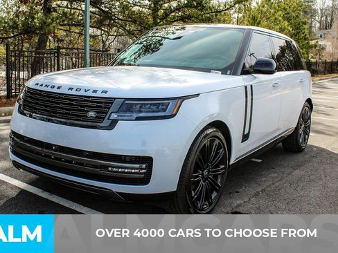 Used 2024 Land Rover Range Rover Long Wheelbase Autobiography image 3