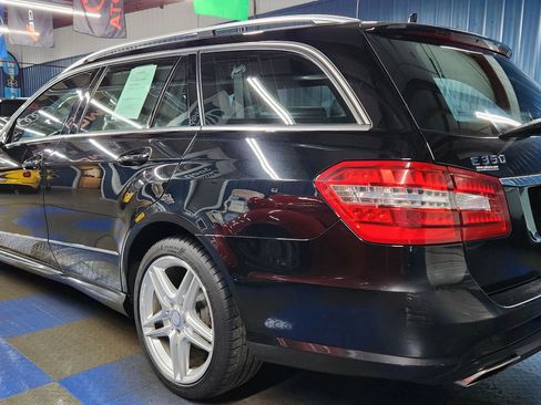 Used 2013 Mercedes-Benz E 350 E 350 4MATIC Wagon 4D image 4