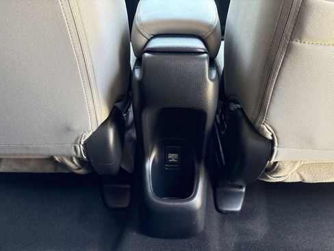 Used 2019 Honda HR-V EX image 15