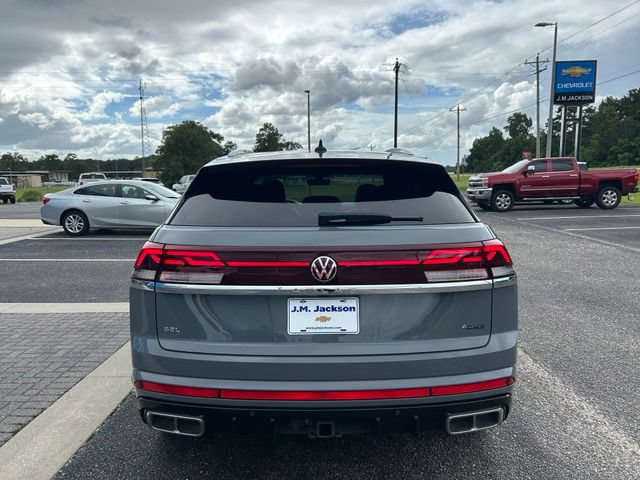 Used 2024 Volkswagen Atlas Cross Sport SEL Premium R-Line AWD/4WD image 3