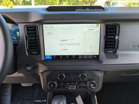 New 2026 Ford Bronco Big Bend AWD/4WD image 13
