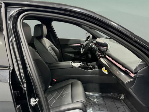 New 2026 BMW 540i xDrive w/ M Sport Package image 18