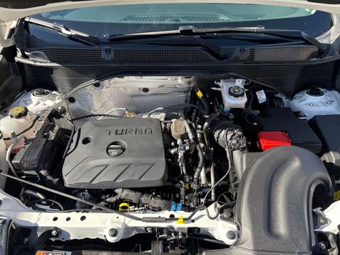 Used 2025 Buick Encore GX Preferred image 31